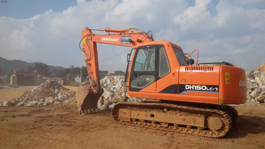 大数据预测：2018年，这10款二手挖掘机最好卖！