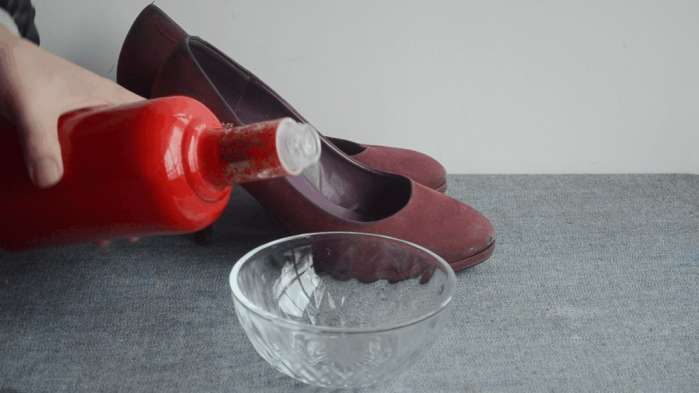 鞋子挤脚大拇指痛怎么办,鞋子挤脚不暖和