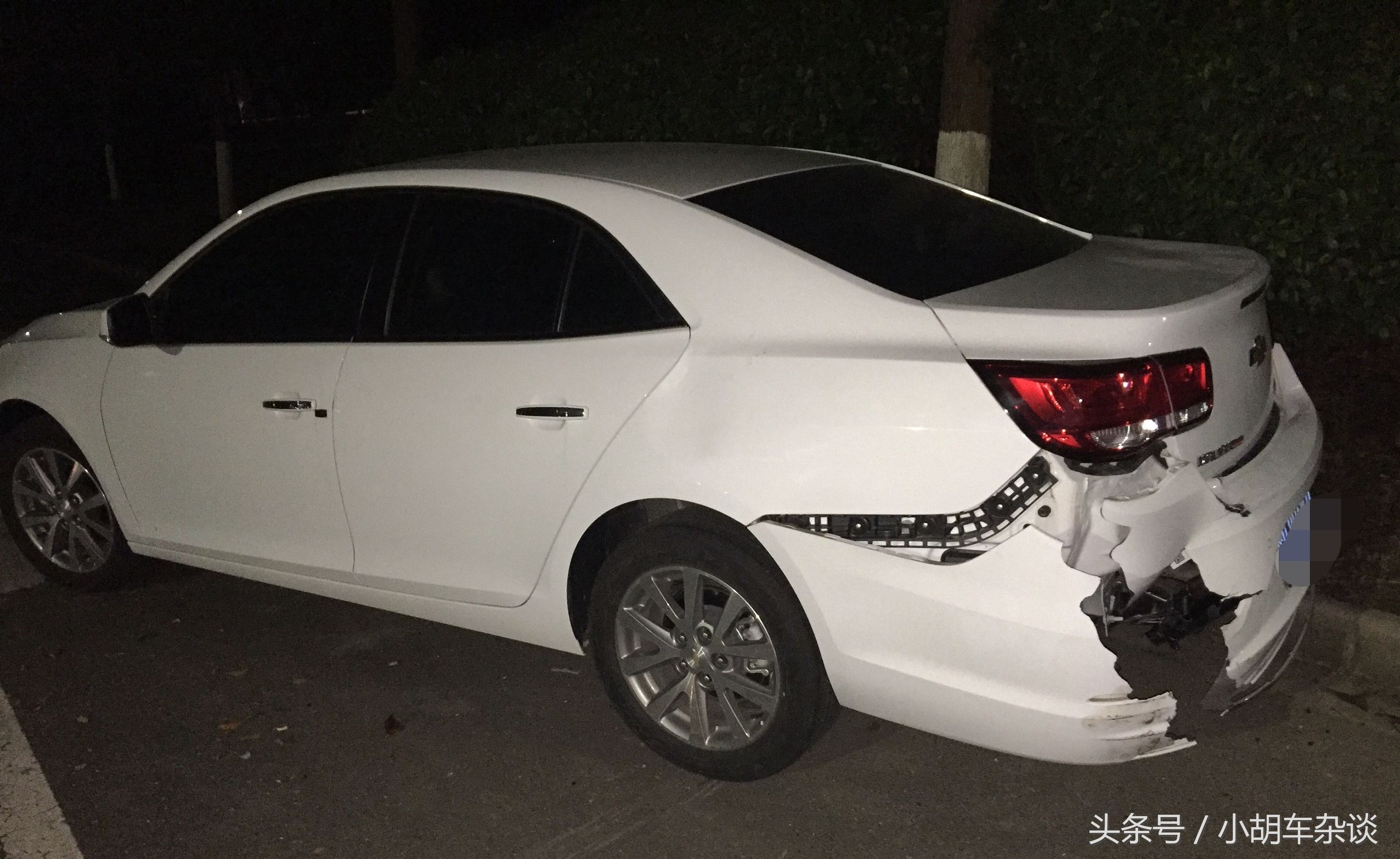 迈锐宝被追尾事故,迈锐宝追尾事故车