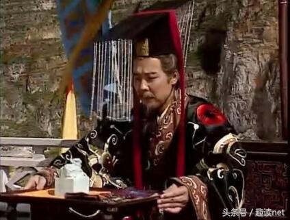 三国演义中刘备是什么样的人,历史上刘备是一个怎样的人