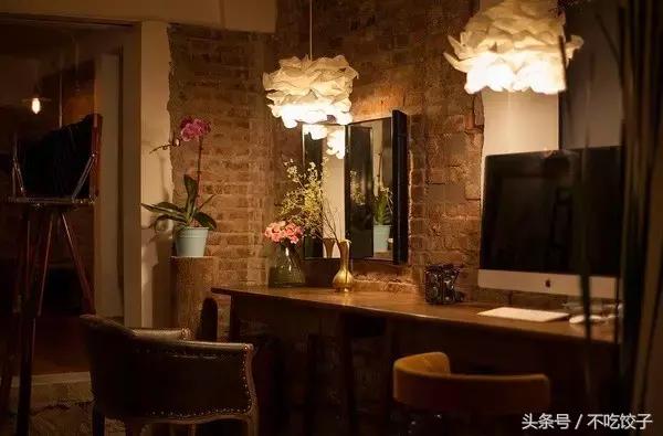 一天只能出2张照片，一张照片要2万，却可以传承100年