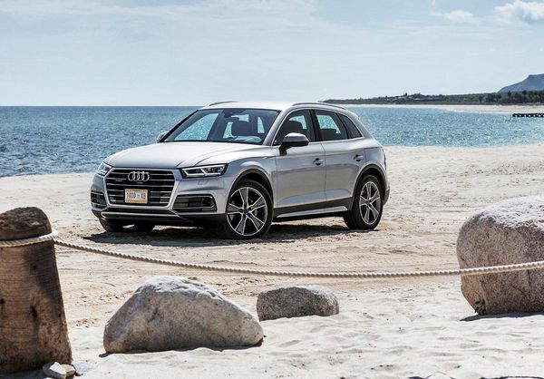 奥迪q5l减配双叉臂改装,2021款奥迪q5l有减配驾驶员辅助吗