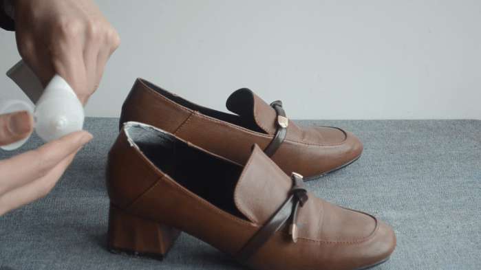 鞋子挤脚大拇指痛怎么办,鞋子挤脚不暖和