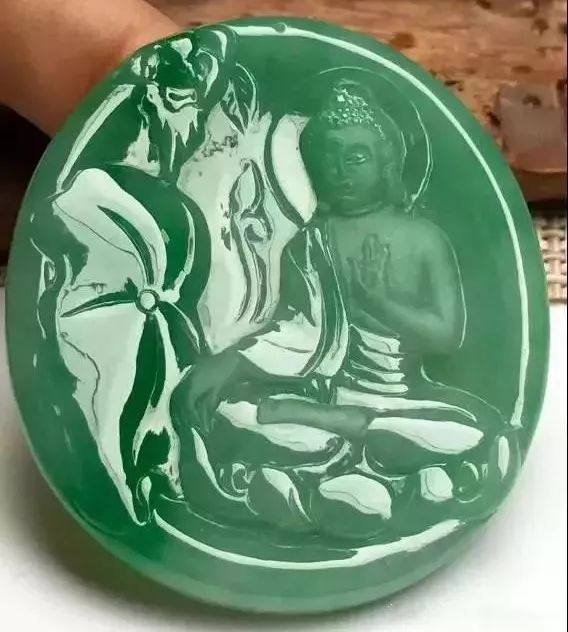 糯种翡翠顶尖叶子,糯种翡翠硬度怎么样啊