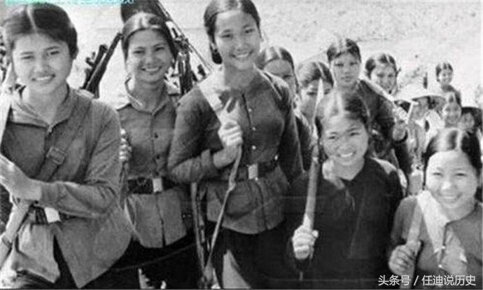 越战中的越南女兵，宁死都不愿当美军俘虏