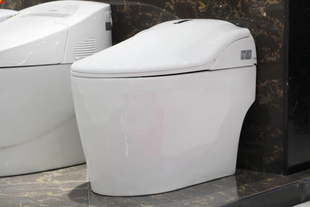 法恩莎卫浴旗舰店马桶,法恩莎卫浴新展厅马桶区