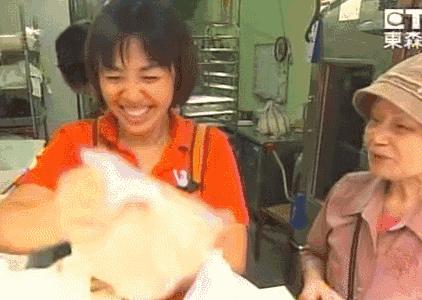 这间有故事的“网红”素包子铺，让全台湾的人都来排队