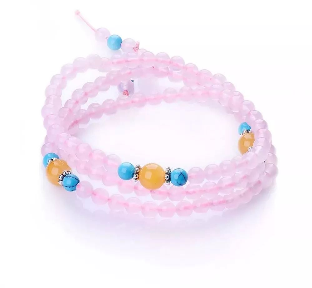 中国传统首饰手镯戒指耳饰,戴戒指的项链有什么寓意?