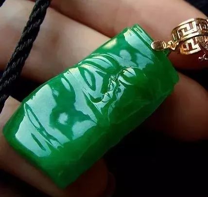 糯种翡翠顶尖叶子,糯种翡翠硬度怎么样啊