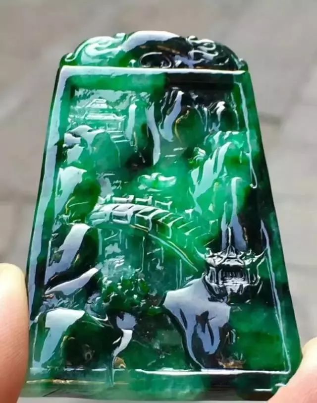 糯种翡翠顶尖叶子,糯种翡翠硬度怎么样啊