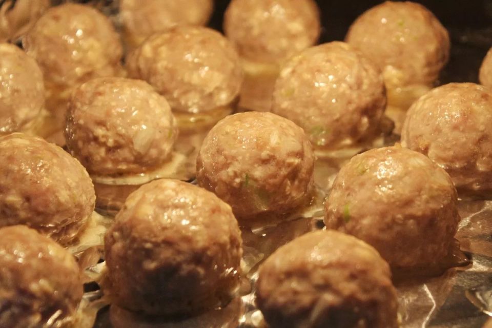不放调料粉的肉丸怎么做,怎么做的肉丸子不柴不散