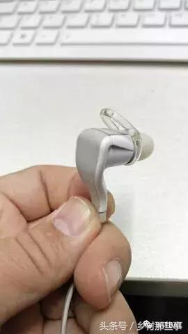 缤特力backbeatfit2100耳机,缤特力go2耳机怎么配对