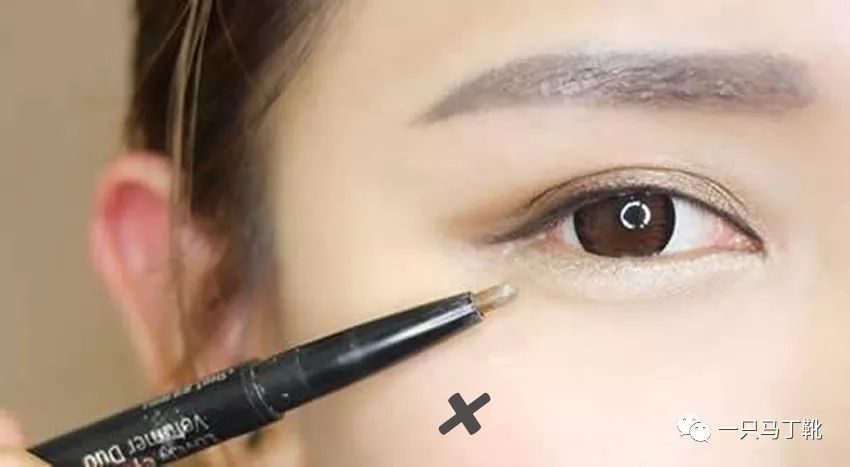 3ceovertake眼影教程单眼皮,单眼皮眼泡怎么画眼妆