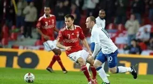 绿茵青春2016中科合成油怀柔首届业余足球超级联赛明日开赛，热爱⚽的你岂能错过！