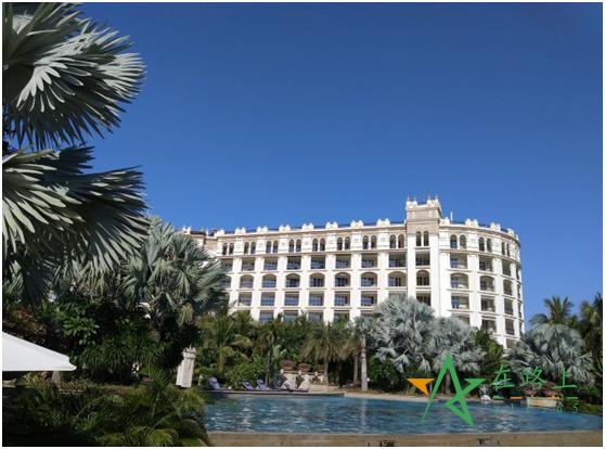 母亲节适合带妈妈去哪里玩海南 (母亲节去哪里吃饭好三亚)