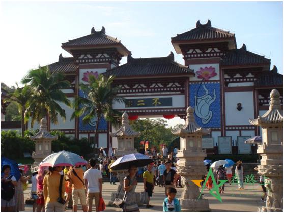 母亲节适合带妈妈去哪里玩海南 (母亲节去哪里吃饭好三亚)