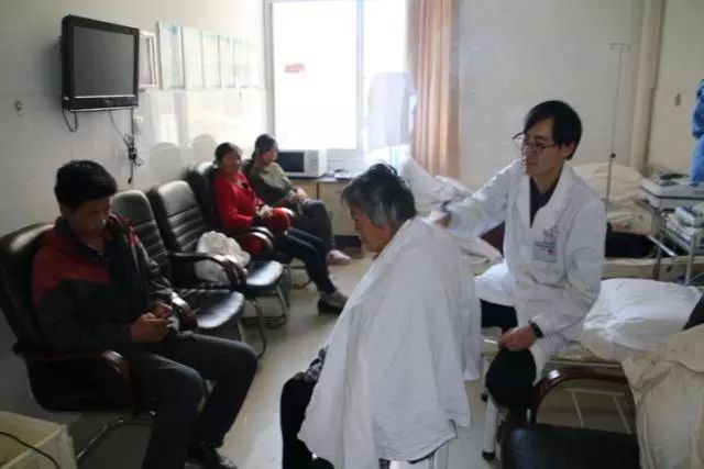 健康扶贫为精准脱贫提供健康保障,乡镇卫生院健康扶贫的具体措施