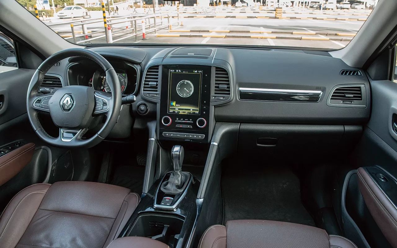 沉浸式体验雷诺科雷傲试驾,雷诺科雷傲试驾老司机