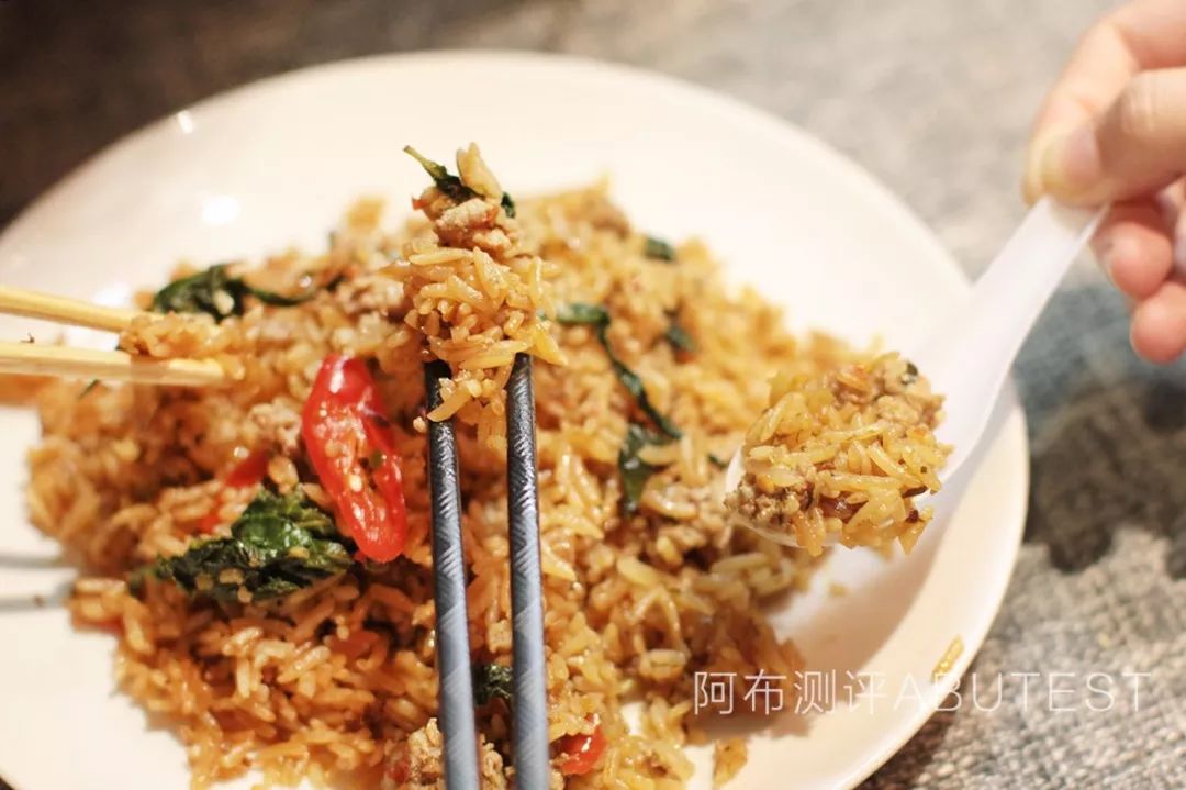 泰国711好吃的便当,泰国便宜的便当