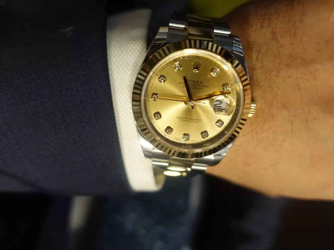 在英国最大的瑞士腕表集合店当VIP是怎样的体验