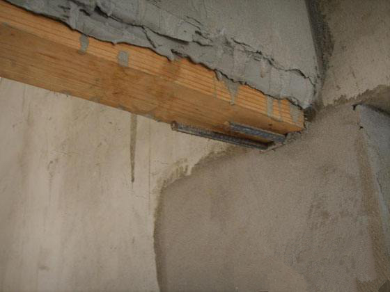 合肥新房装修，工人竟把窗户梁上钢筋给打断，果断让走人，太坑了