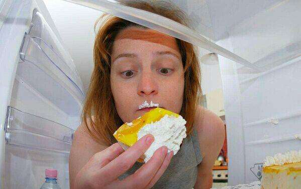 暴食症很普遍，而这篇文章很简单，讲对抗暴食症与减肥