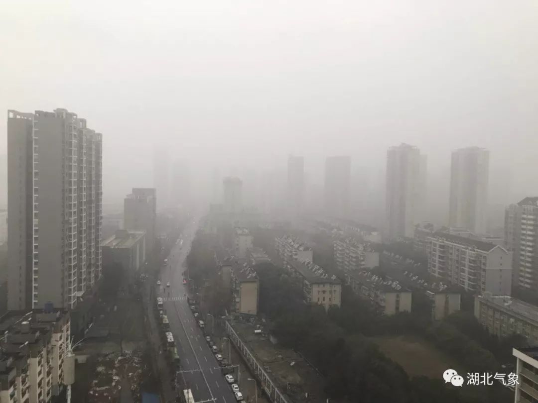 冷空气来袭下周气温将低至0度,本周冷空气来袭最高气温