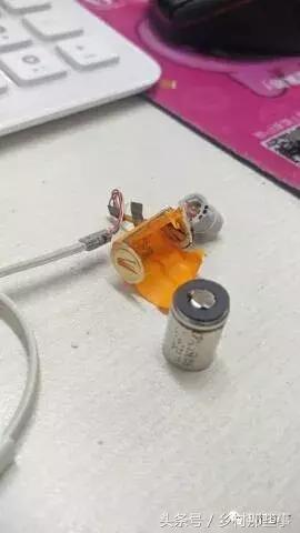 缤特力backbeatfit2100耳机,缤特力go2耳机怎么配对