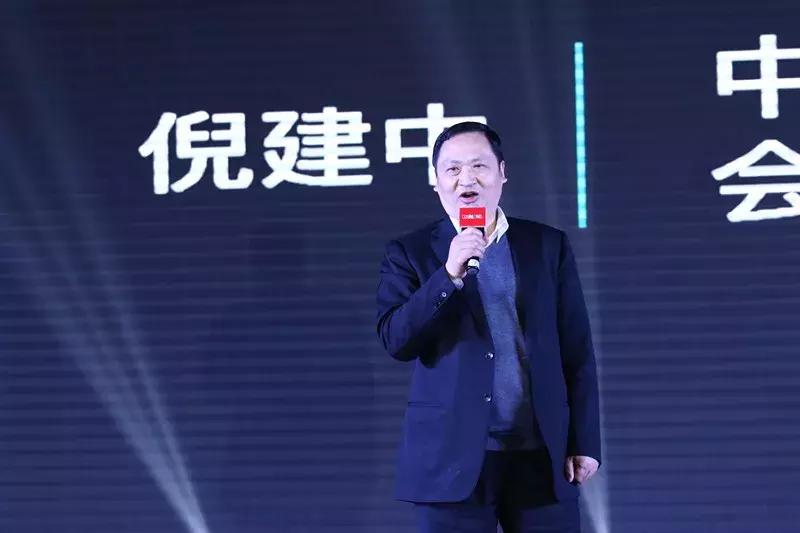 “新经济直通车盛大发布”，今天盘石联同中小企业一起搞事情！