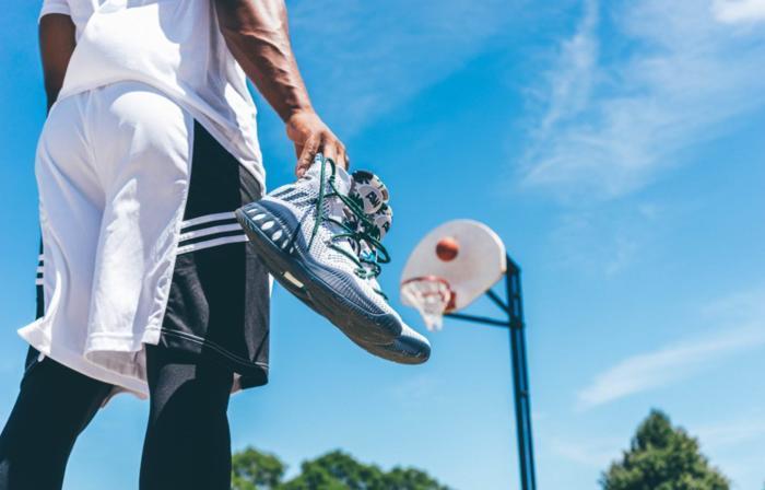 球鞋胶边发黄怎么办,发黄的球鞋怎么洗白