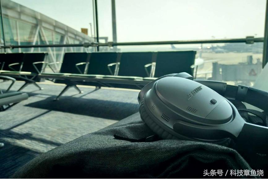 boseqc35浜屼唬瀵规瘮绱㈠凹1000xm4,闄嶅櫔鑰虫満boseqc35鍜岀储灏紉m3