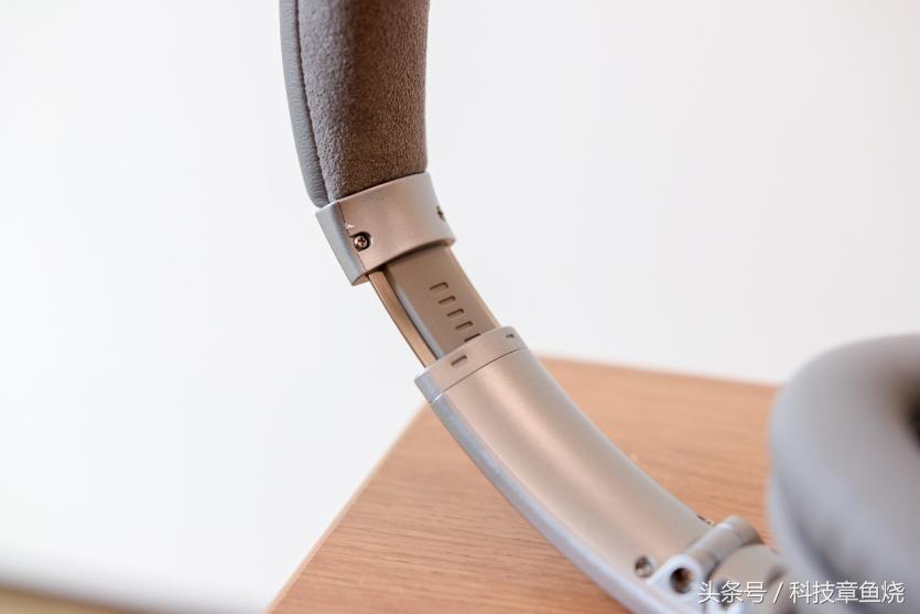 boseqc35浜屼唬瀵规瘮绱㈠凹1000xm4,闄嶅櫔鑰虫満boseqc35鍜岀储灏紉m3