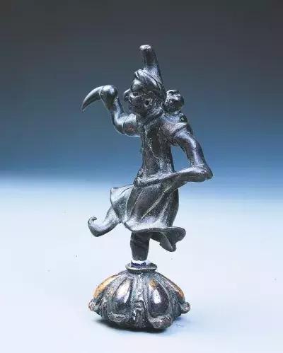 唐代胡人舞乐俑鉴定,唐俑舞蹈解释