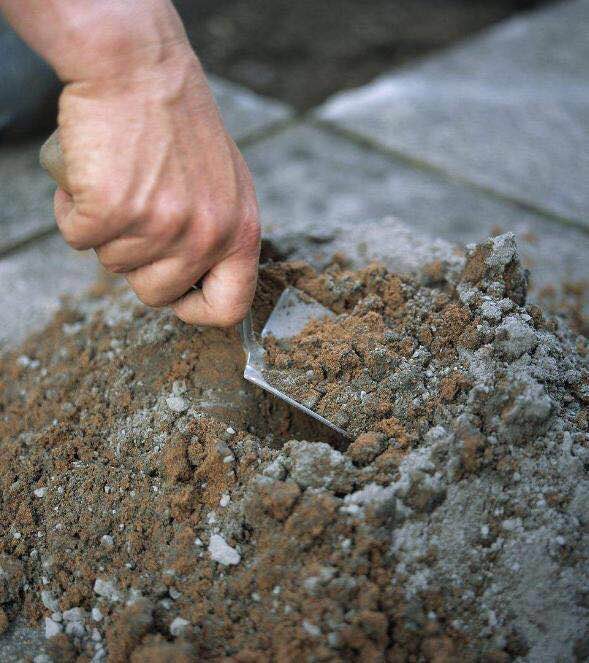 水泥地板如何防止开裂,水泥地板为什么开裂