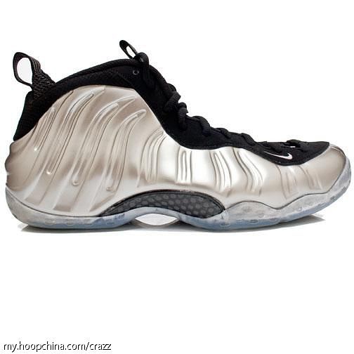 一双喷泡能穿几年,喷泡详细简介