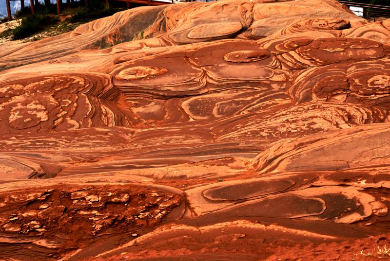 靖边有什么好地方可以旅游,靖边县城好吗