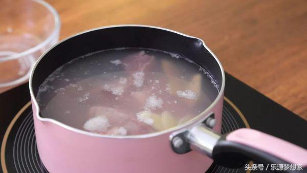 海带龙骨汤可以隔水炖吗,猪脚黄豆海带隔水炖