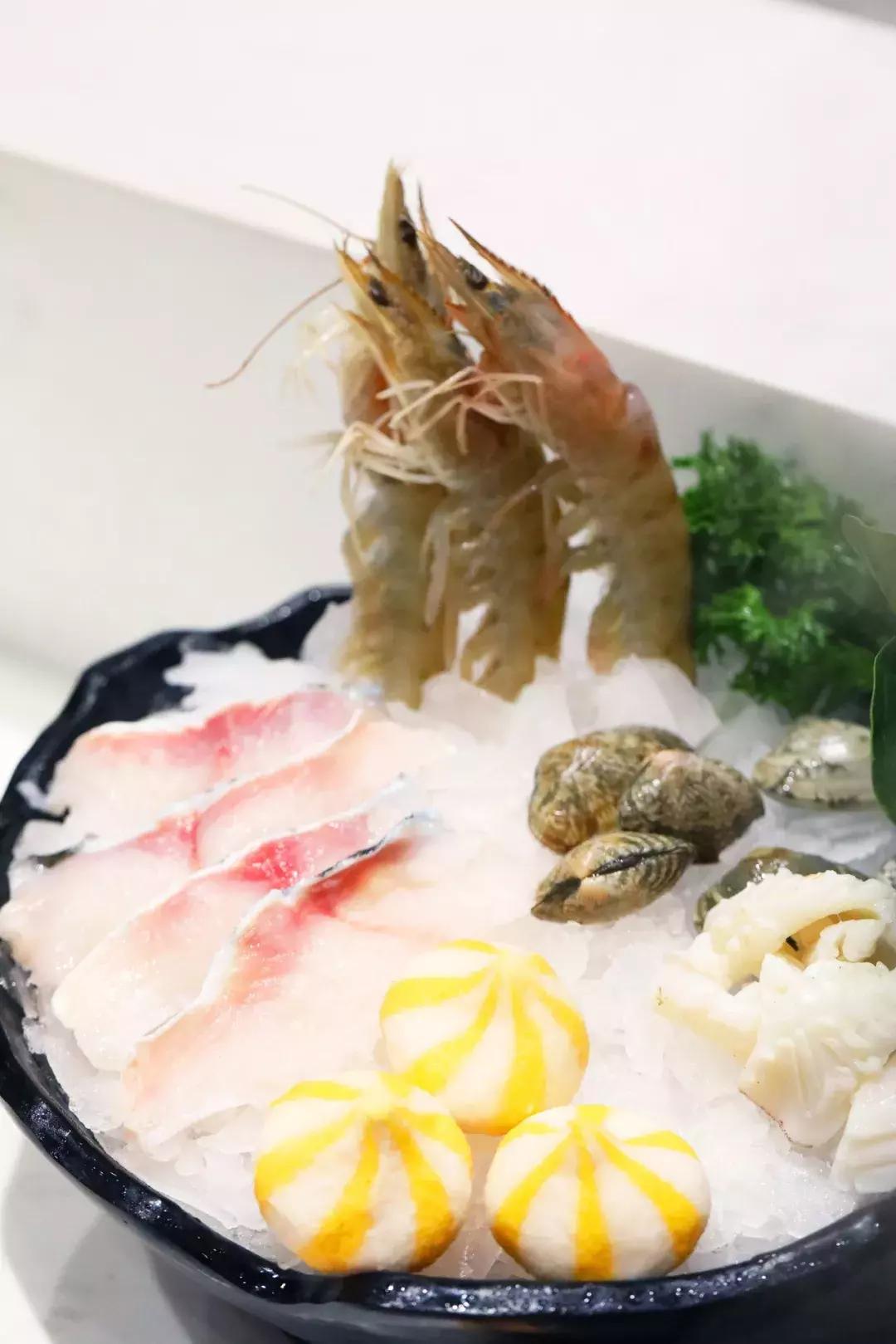 宇宙最红“地球港”空降北京！8国牛肉，逛吃7天不重样！