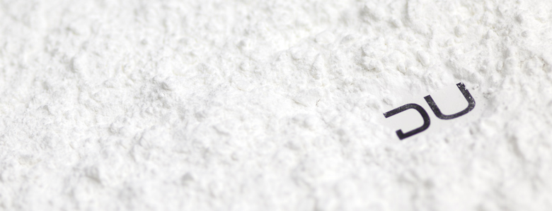 JustDU｜西班牙的乔治·阿玛尼，欧洲美容界的卡尔·拉格斐