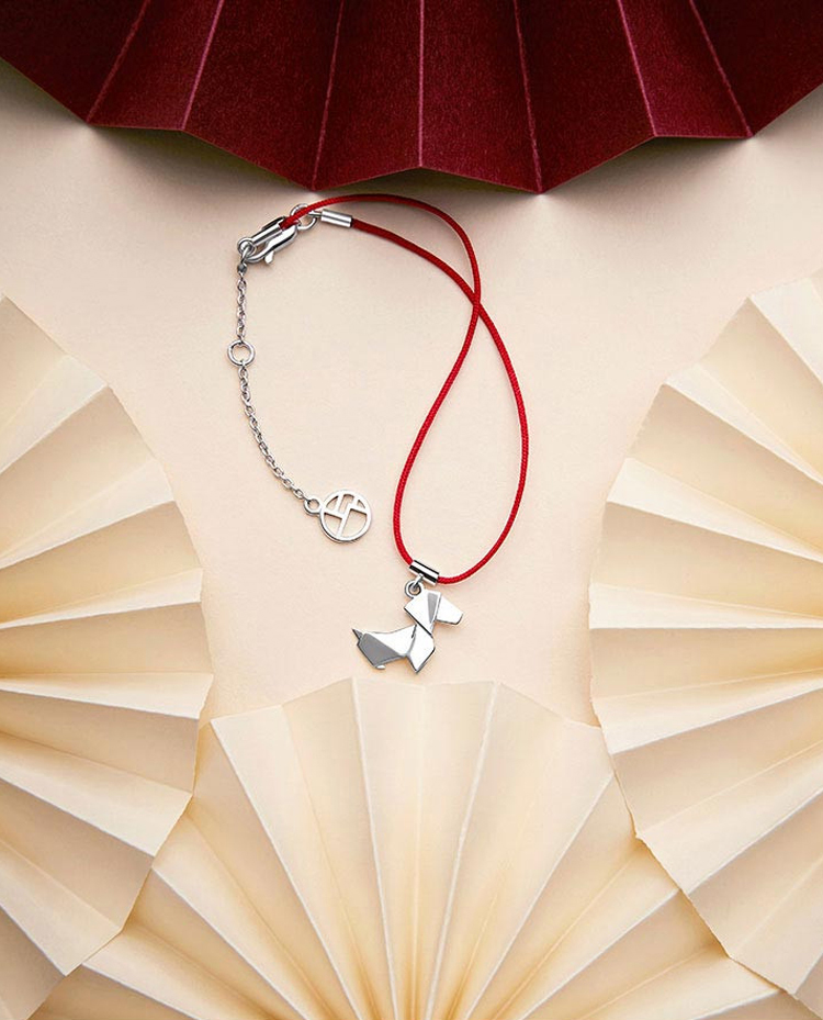 小李子戴的红绳,新春温柔敲显白转运红绳手链分享