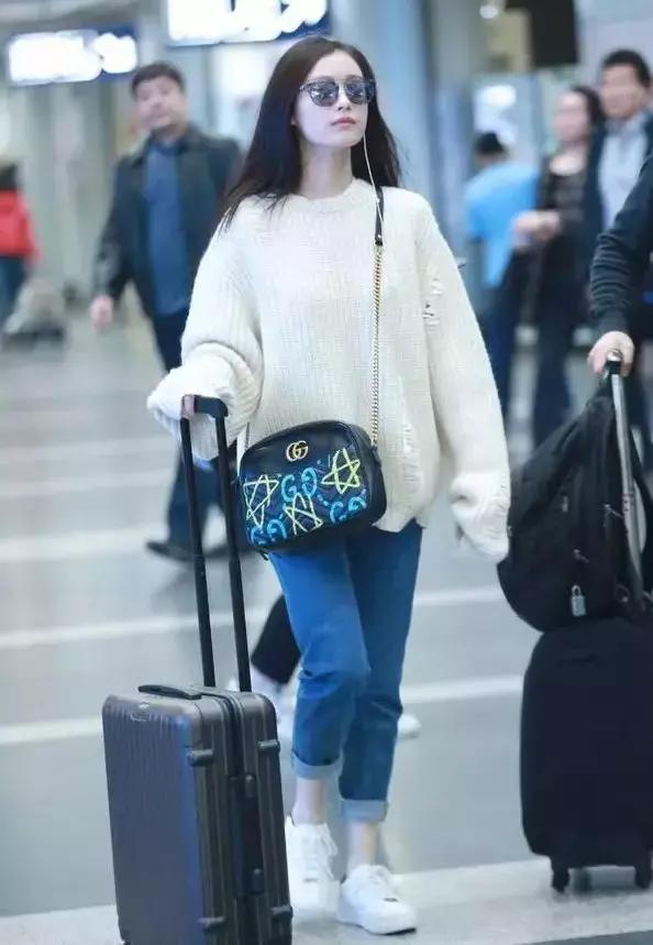 杨幂和热巴穿同款连衣裙,从杨幂赵丽颖到热巴肖战