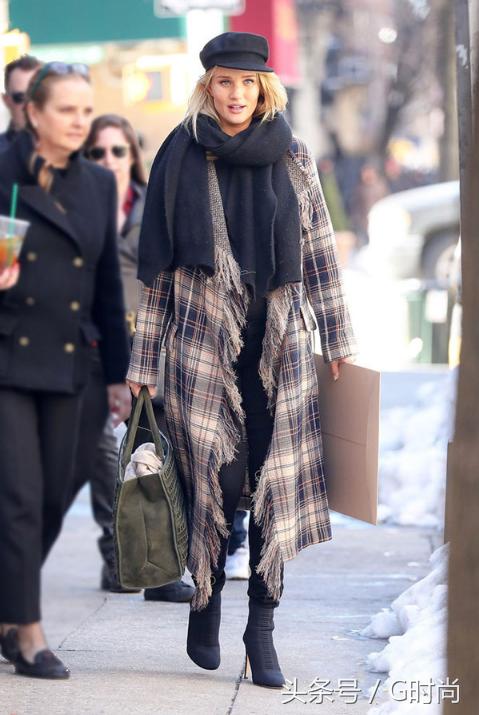 一件有设计感的大衣,格子大衣真的永不过时