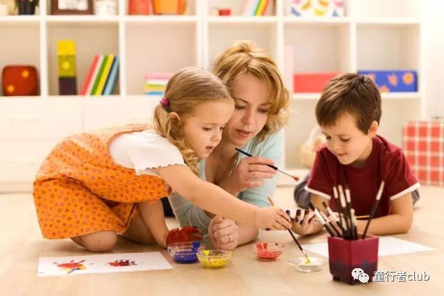 孩子不爱外出整天宅在家里怎么办,自闭症儿童不愿意出去玩怎么办