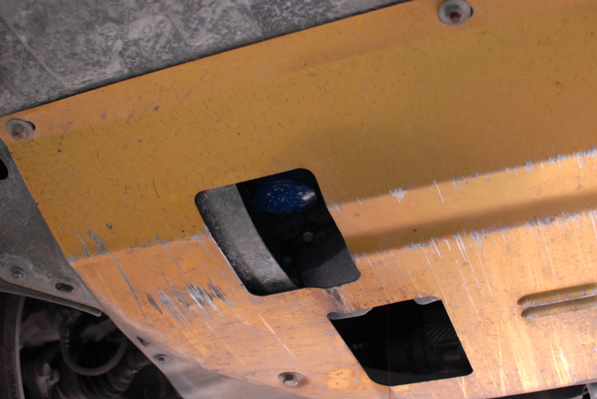 壳牌超凡喜力机油能用一年吗,壳牌超凡喜力全合成机油保养