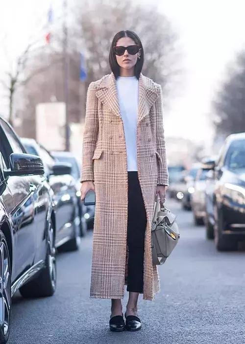 杨幂和热巴穿同款连衣裙,从杨幂赵丽颖到热巴肖战