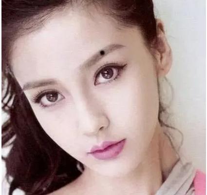 下巴有痣是劳碌痣吗,面相痣对应身体部位