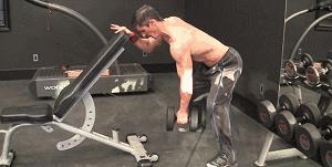 在家哑铃经典8个动作,8个哑铃锻炼的最佳动作