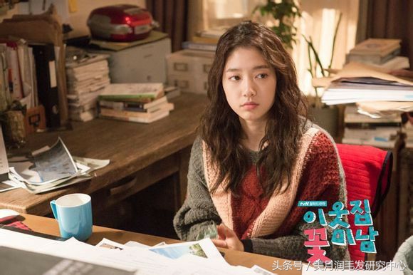 头发少发际线高怎么扎高马尾,发际线高怎么拯救头发少