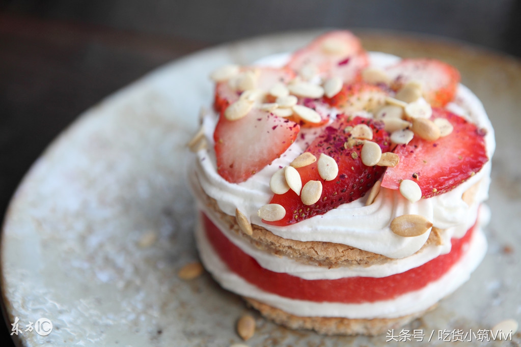 慕斯蛋糕烘焙教程,烘焙蛋糕不粘模具