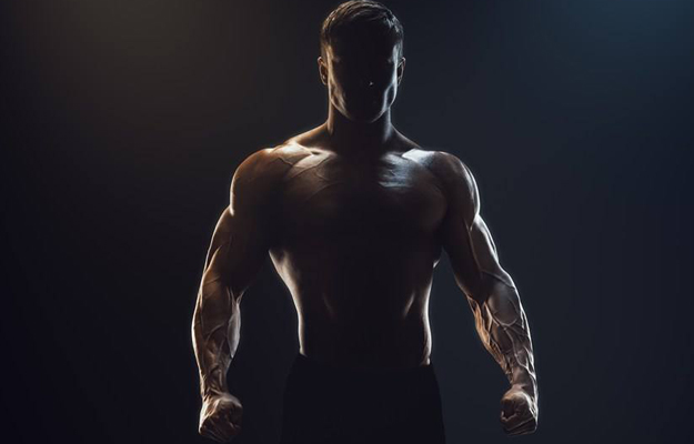 倒三角形身材怎么搭,肩宽背厚的倒三角身材穿搭